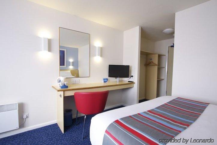 Travelodge Dundee Central Hotel ภายนอก รูปภาพ