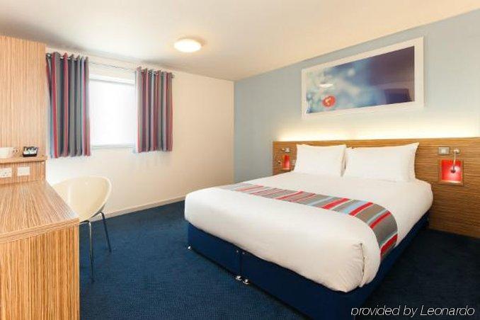 Travelodge Dundee Central Hotel ภายนอก รูปภาพ
