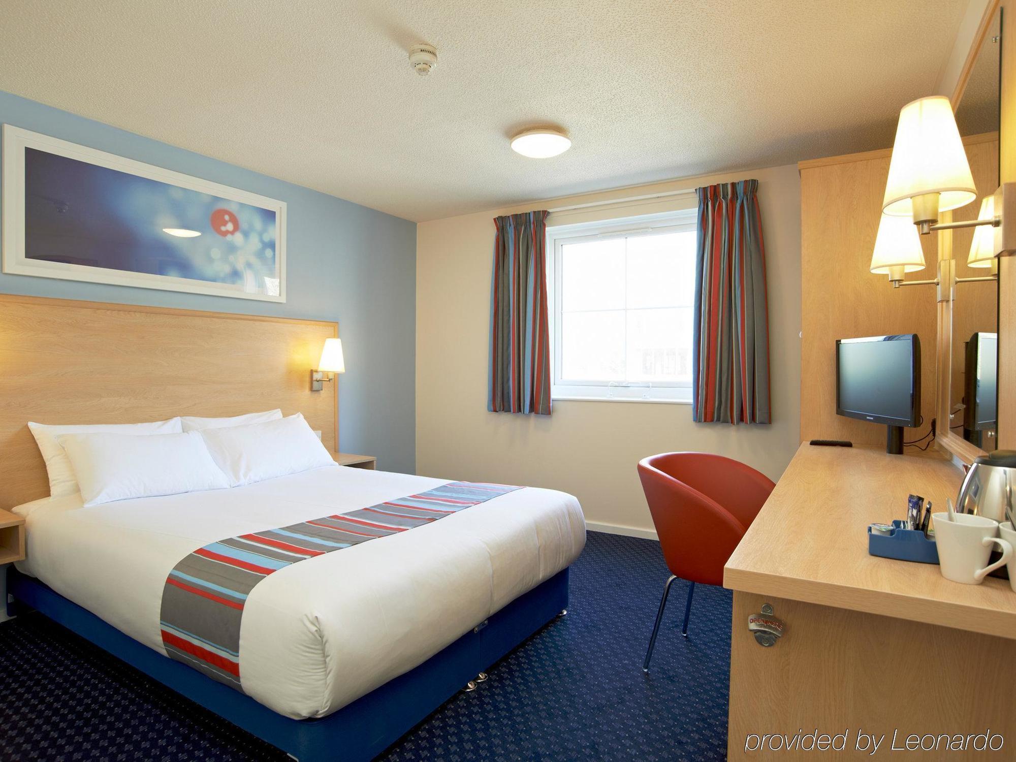 Travelodge Dundee Central Hotel ภายนอก รูปภาพ